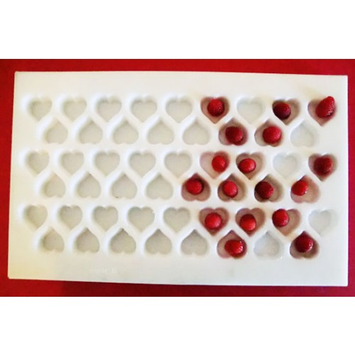 Stampo per ghiaccio con 51 impronte a forma di cuore, misura Gastronorm 1/1 mm 530x325xH25.